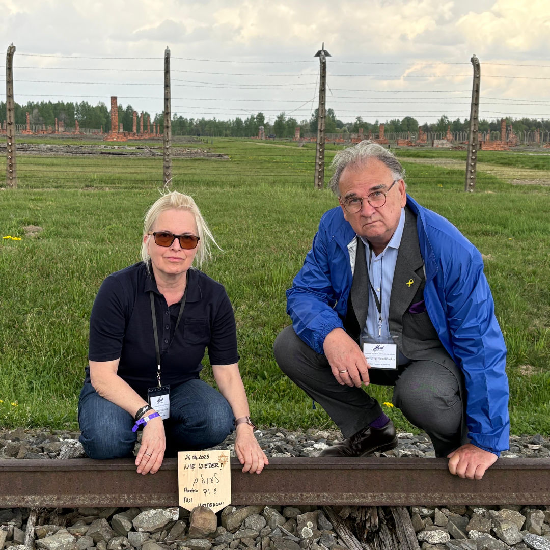 ausschwitz.jpg