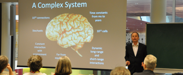 "Brain-Inspired Computing beyond Neumann" lautete der Vortragstitel von Prof. Meier. Foto: MUI.