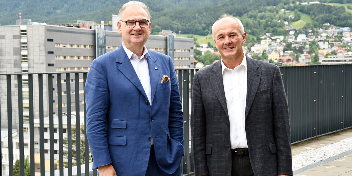 Gemeinsam beschlossen: Betriebsvereinbarung zum Krankenanstalten Arbeitszeitgesetz (KA-AZG) an der Medizinischen Universität Innsbruck