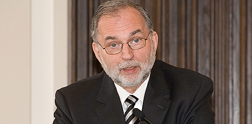 Ehrenpräsidentschaft für Peter Fritsch