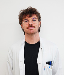 Dr. Roberto DE MARZI