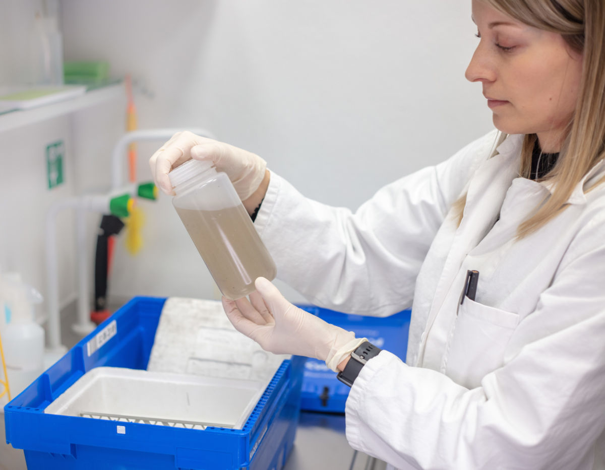 Am Institut für Gerichtliche Medizin Innsbruck werden die Abwasserproben analysiert. (c)MUI/C. Simon